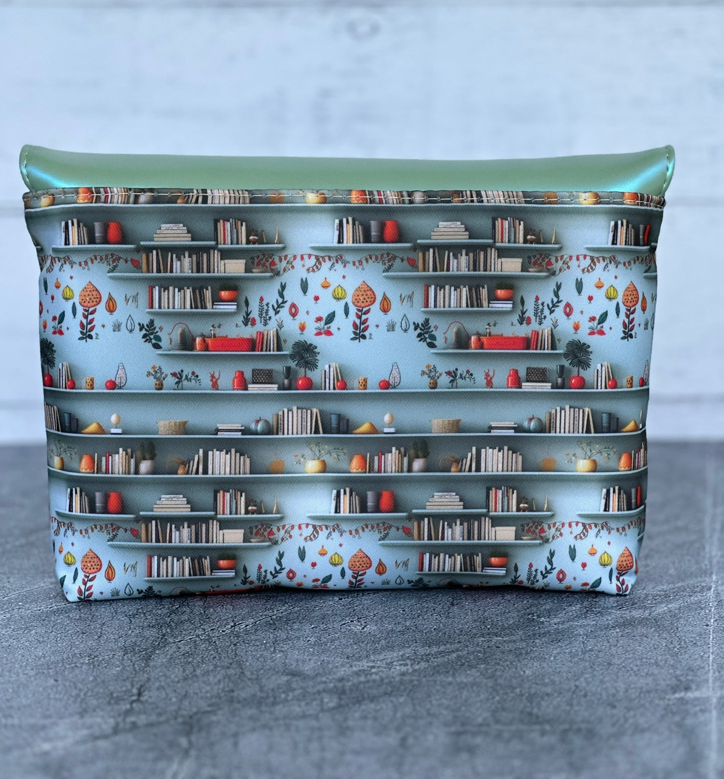 Book Lover Book Bestie/Book Cover