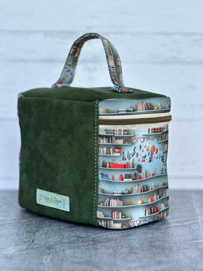 Book Lover Teresita Train Case